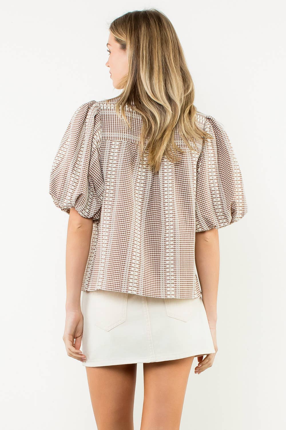 EMBROIDERED GINGHAM PUFF SLV TOP