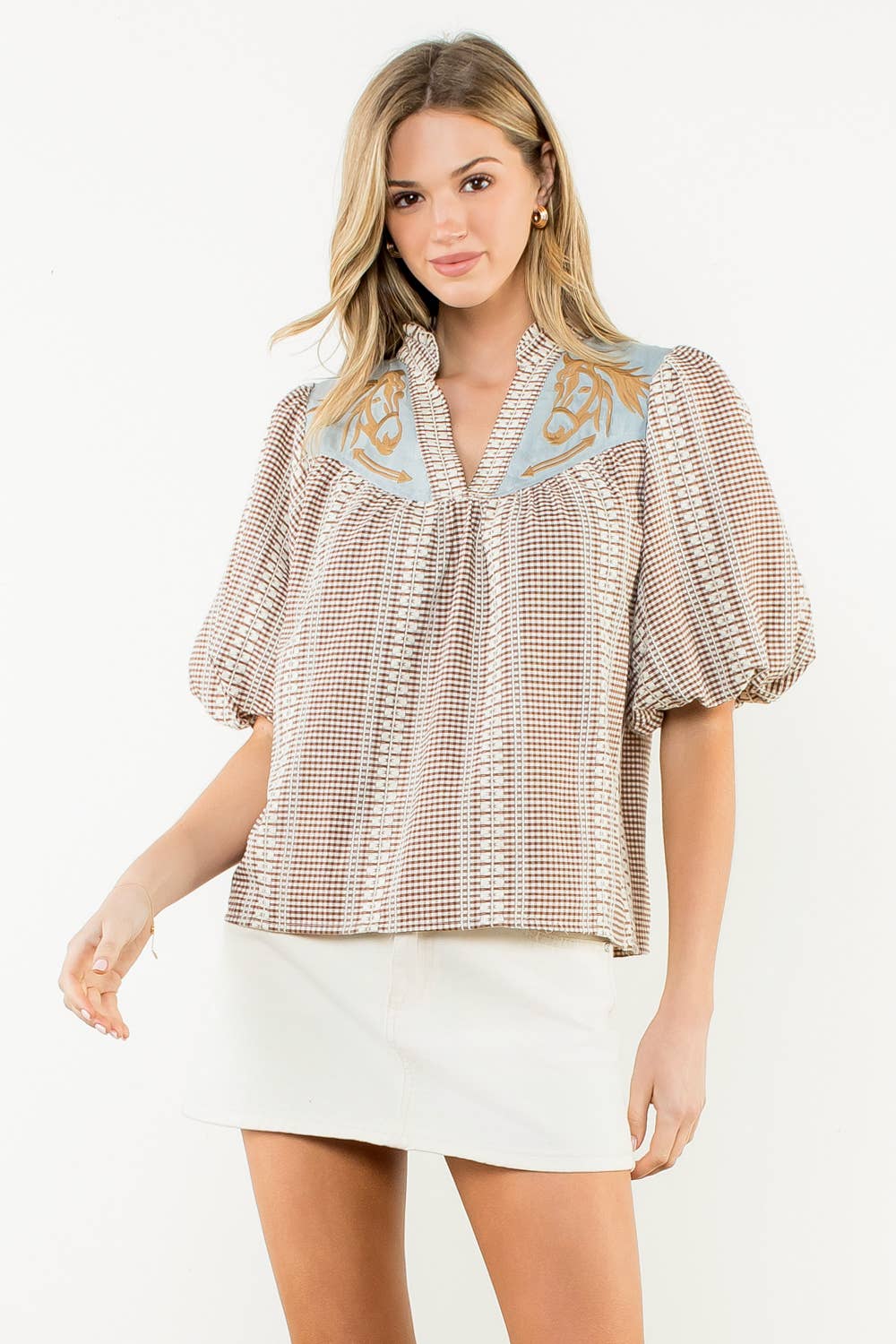 EMBROIDERED GINGHAM PUFF SLV TOP