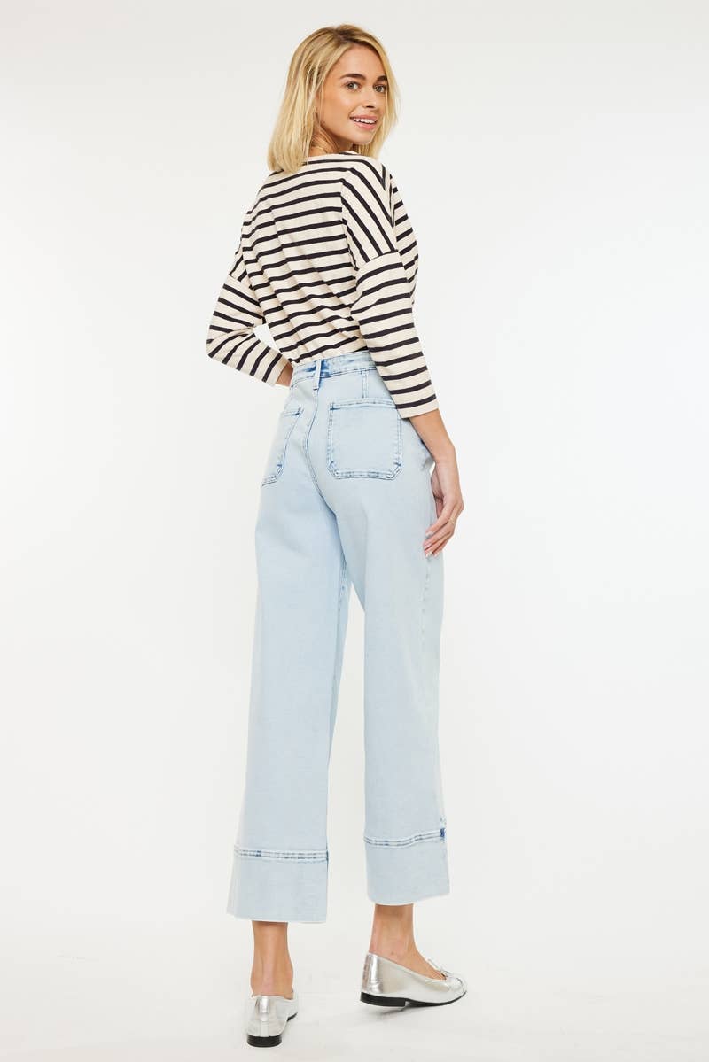 LIGHT WASH RISE CROPPED WIDE LEG JEANS