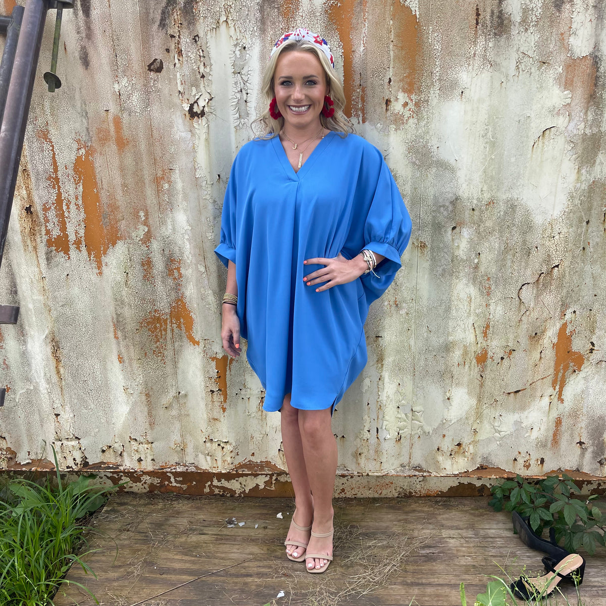 BLUE TULIP HEM VNECK DRESS