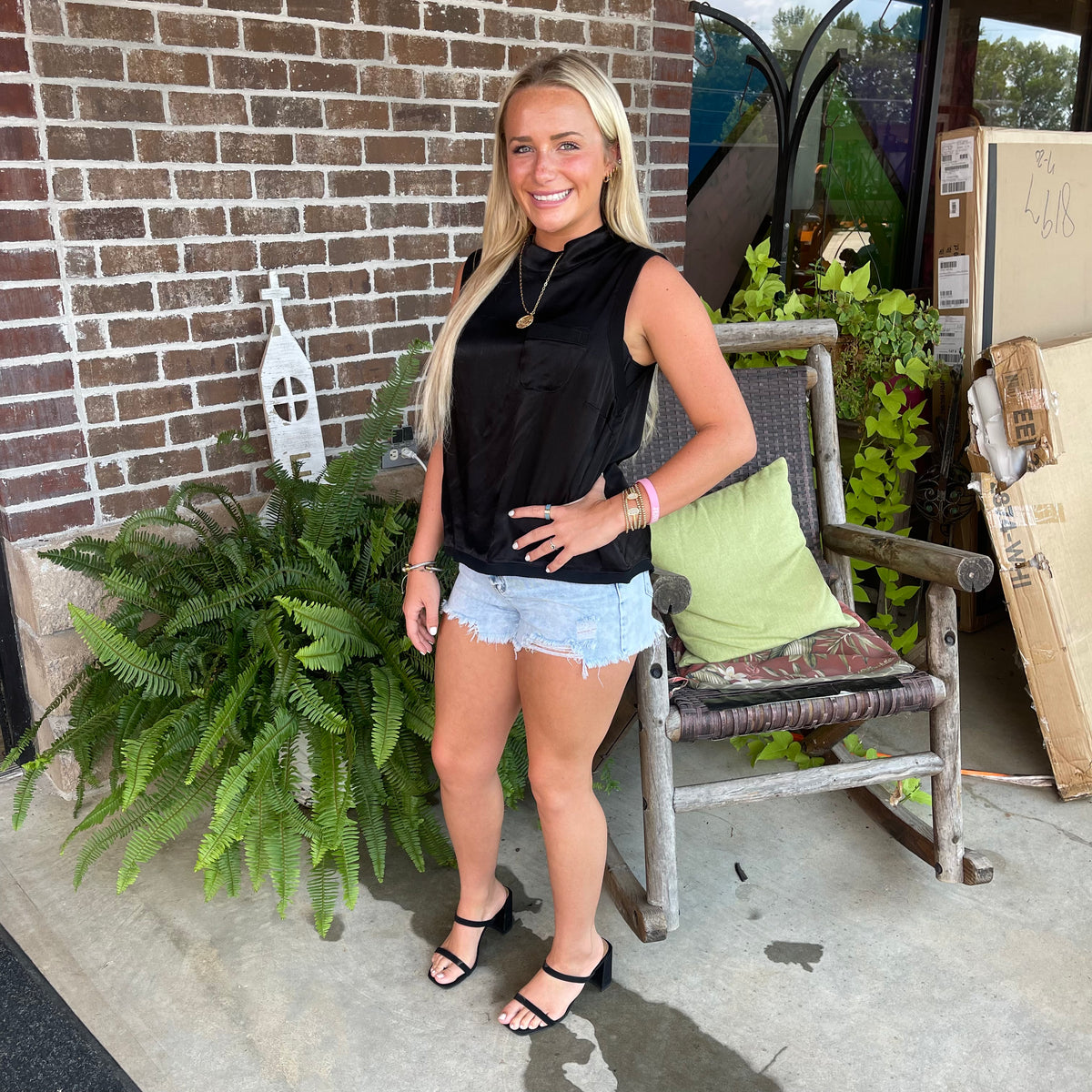 BLACK SATIN RIBBED TRIM TOP