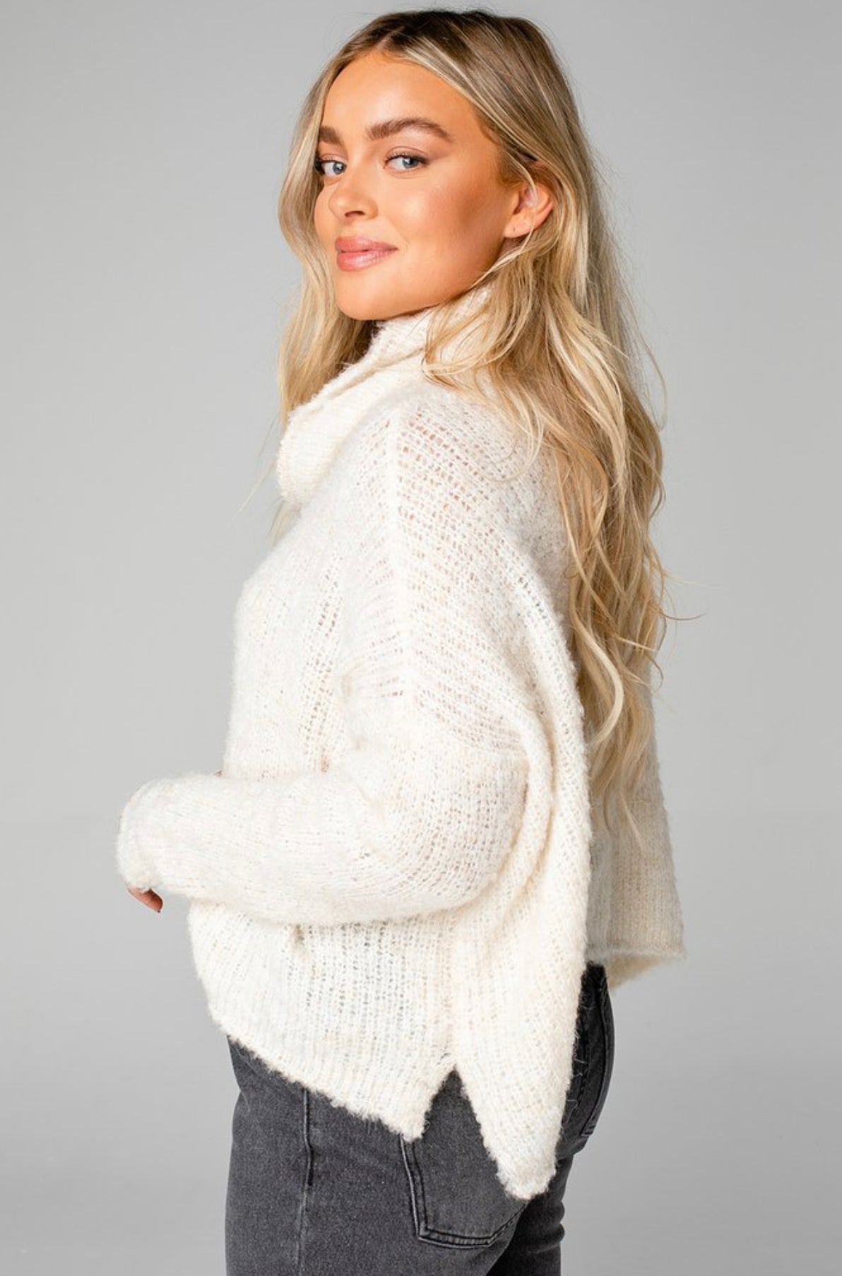 DAISY OATMEAL SWEATER- FINAL SALE