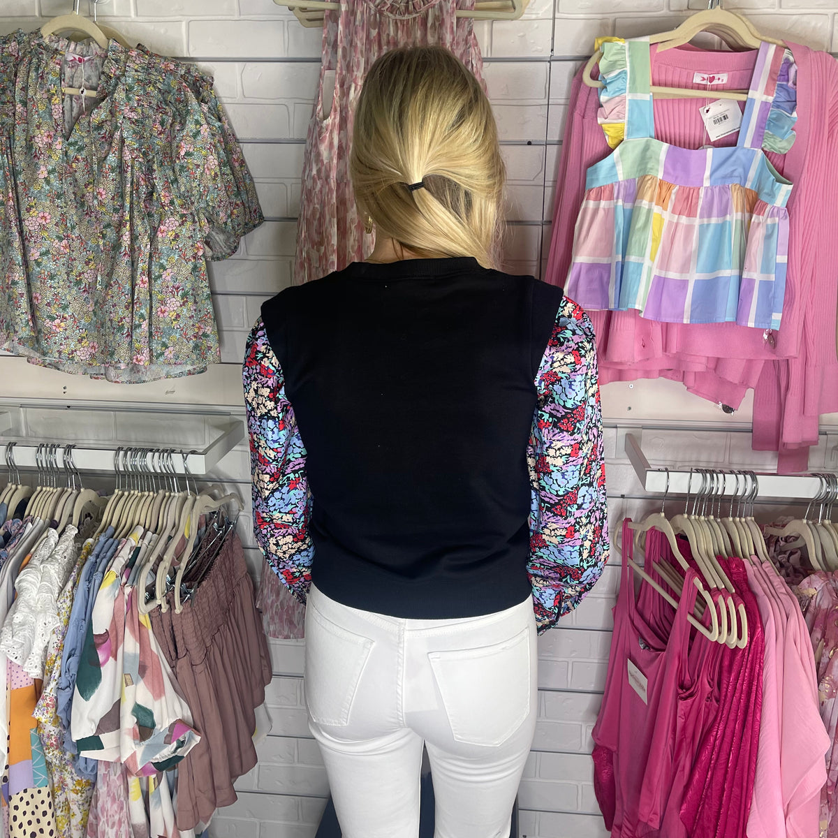FLORAL BLACK POPLIN SWEATSHIRT