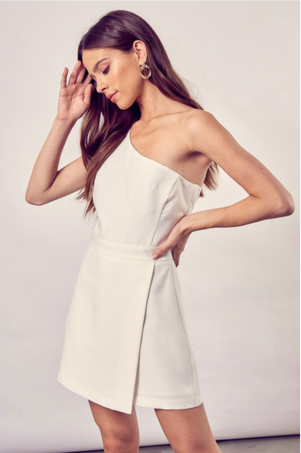 WHITE ASYMMETRIC ONE SHOULDER ROMPER Uptown Ellie Boutique