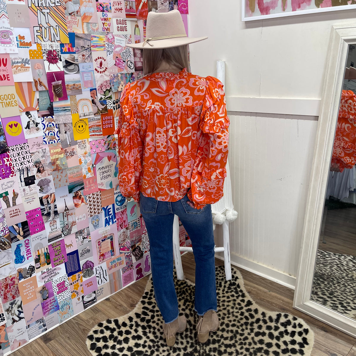 ORANGE FLORAL RUFFLE SLV TOP
