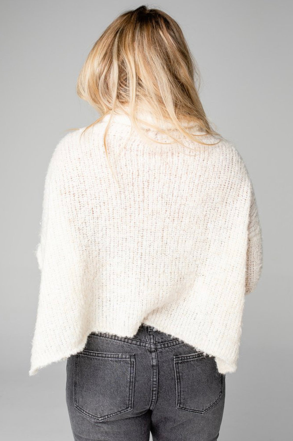 DAISY OATMEAL SWEATER- FINAL SALE
