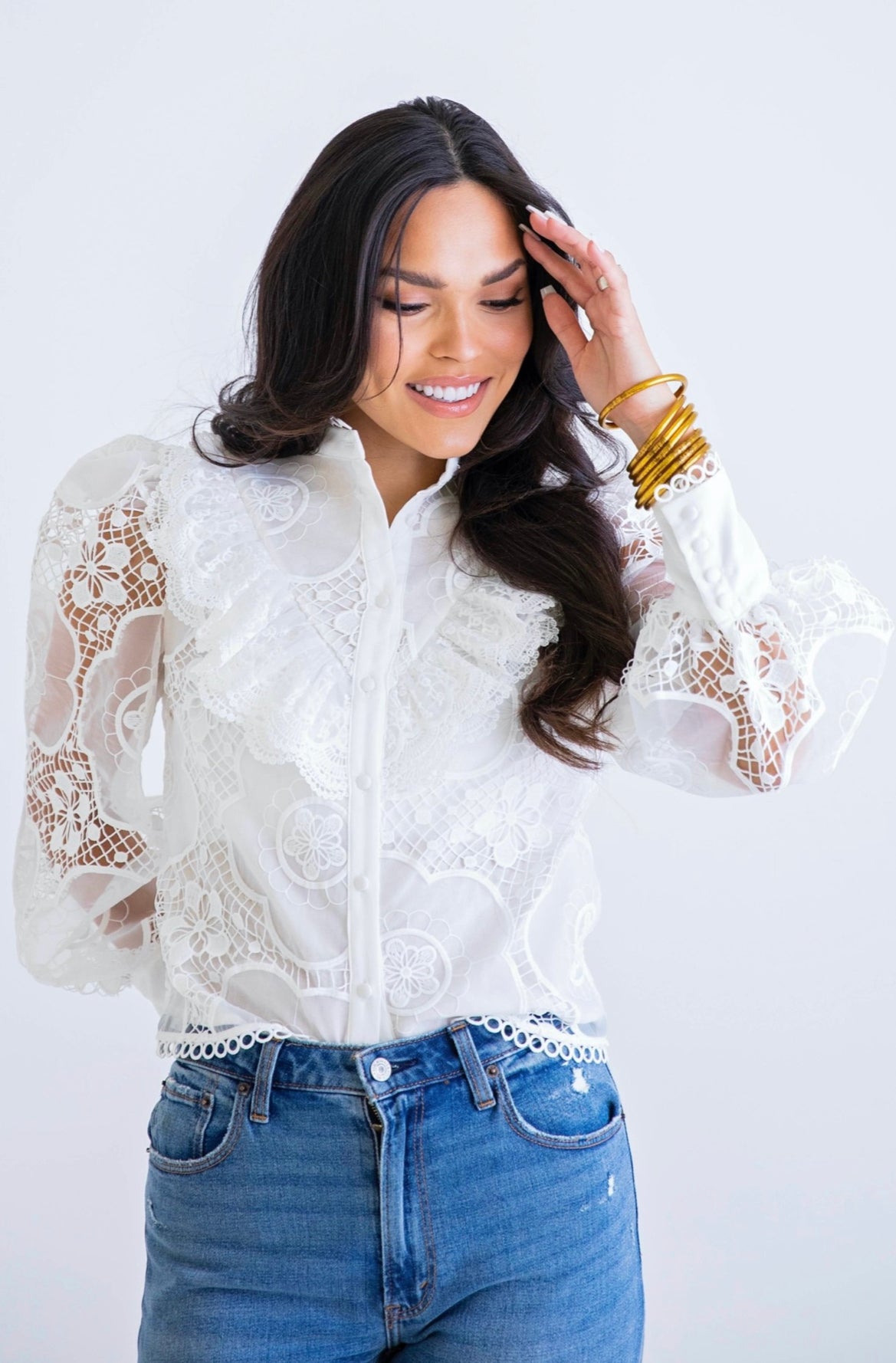 WHITE LACE  RUFFLE TOP