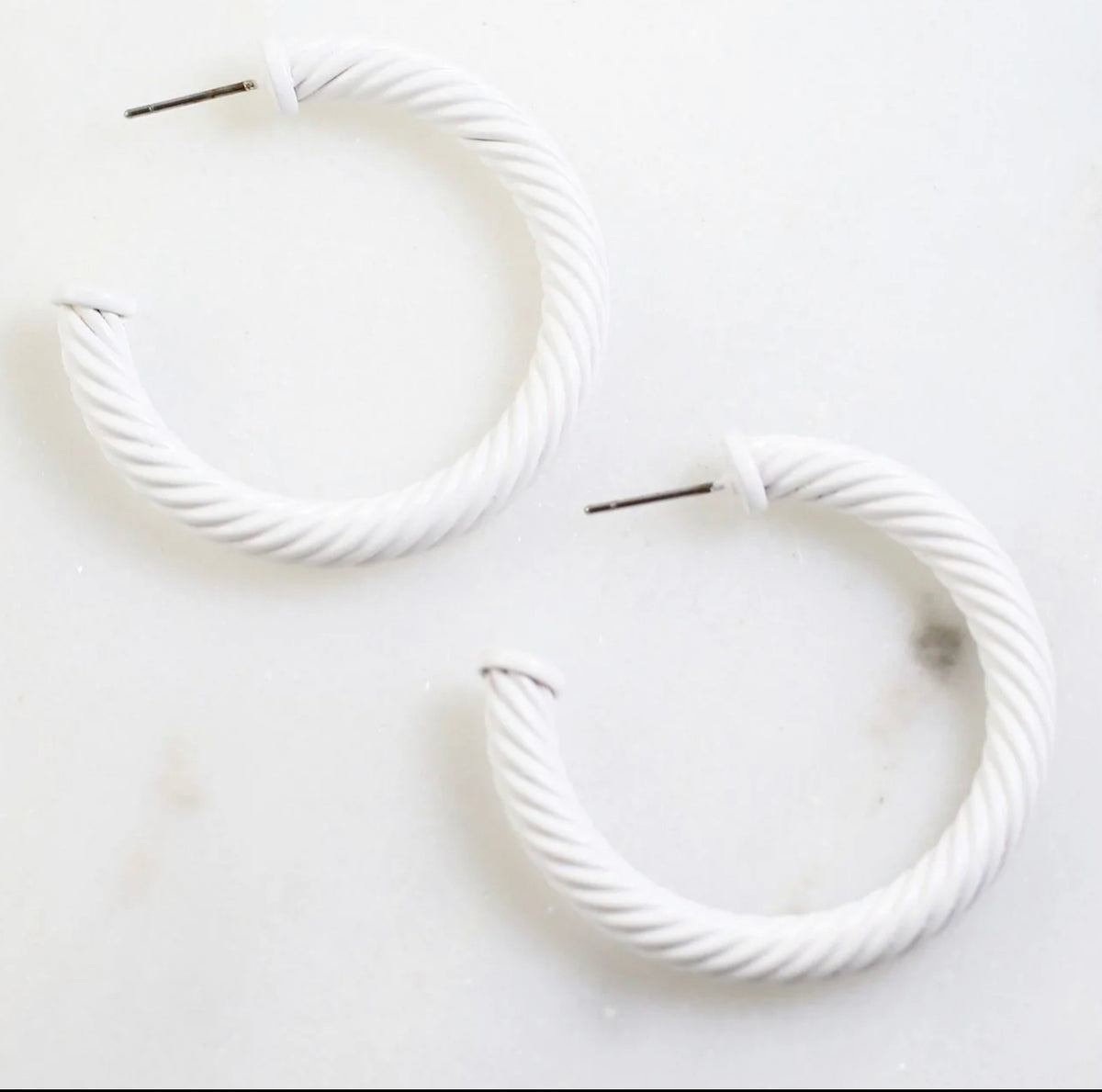 DUFFER CABLE HOOP EARRING